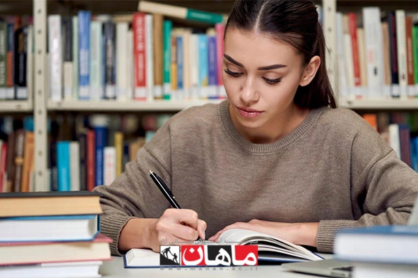 خلاصه‌نویسی